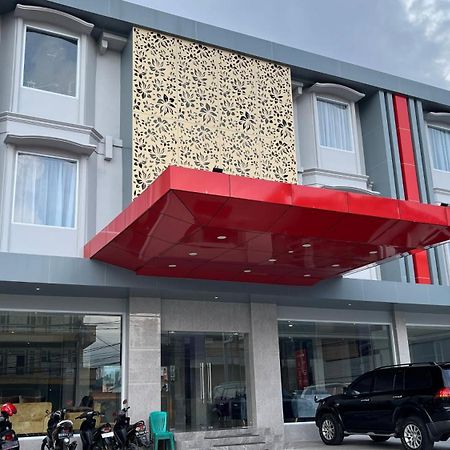 מלון בנדר למפונג Reddoorz Premium At Jalan Diponegoro Lampung מראה חיצוני תמונה